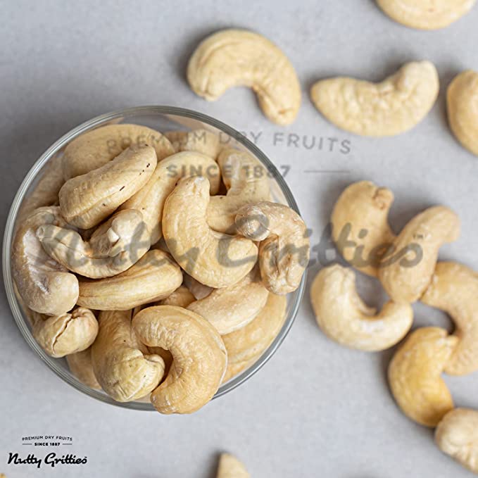 Salted Roasted Cashews, lightly salted Premium Jumbo Size ( Pack of 5 x 200g  )- 1kg