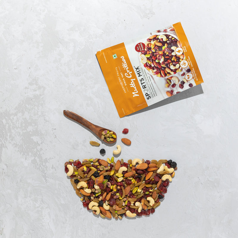 Sports Mix 350 g, Kalmi Dates 350 g, Roasted Pistachios 200 g, Jumbo California Almonds 500 g, California Walnut Kernels 200g - 1.6kg