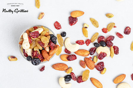 Energy Rich Combo - Sports Mix 350g, Kalmi Dates 350g, Pepper Cashews 200g (900g)