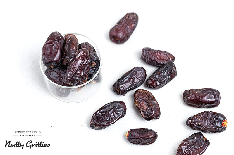 Nuts, Dates, Berries Combo - Sports Mix 350g, Kalmi Dates 350g, Super Seeds Mix 200g, Mix Berries 200g (1.1kg)