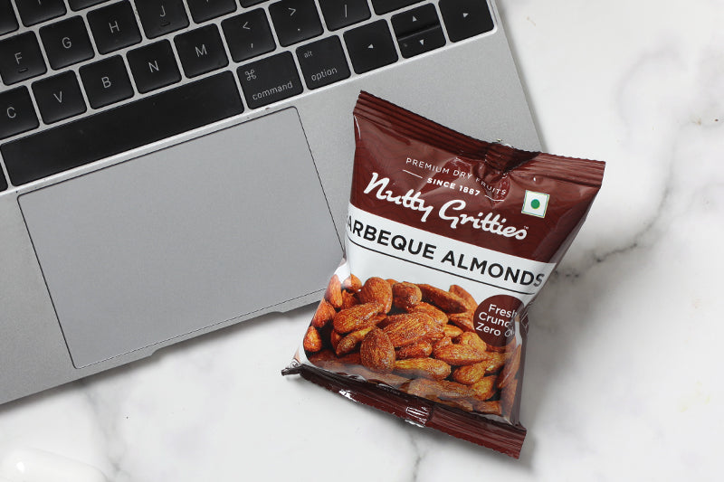 Barbeque Almonds (Pack of 10, 21 g Each)