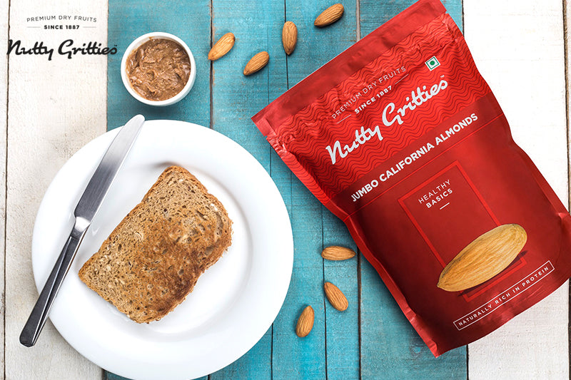 Super Seeds Mix, Mix Berries, Jumbo California Almonds , California Walnut Kernels Combo ( pack of 1) - (1.1 kg)